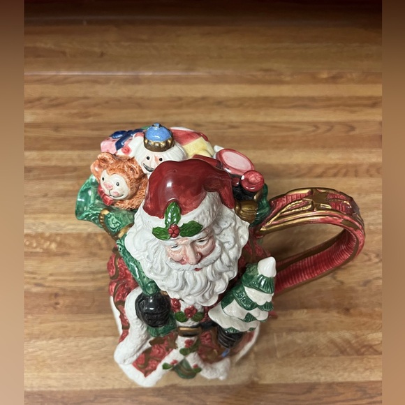 Vintage 1993 Fritz and Floyd Christmas Santa with Sack Teapot - Picture 7 of 10